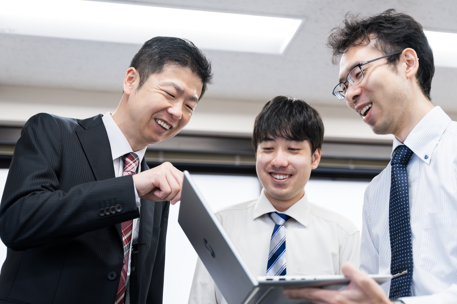 新東電算の強み