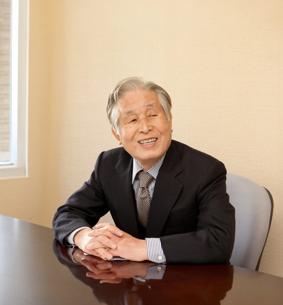 ideguchi01_desk03C_resize